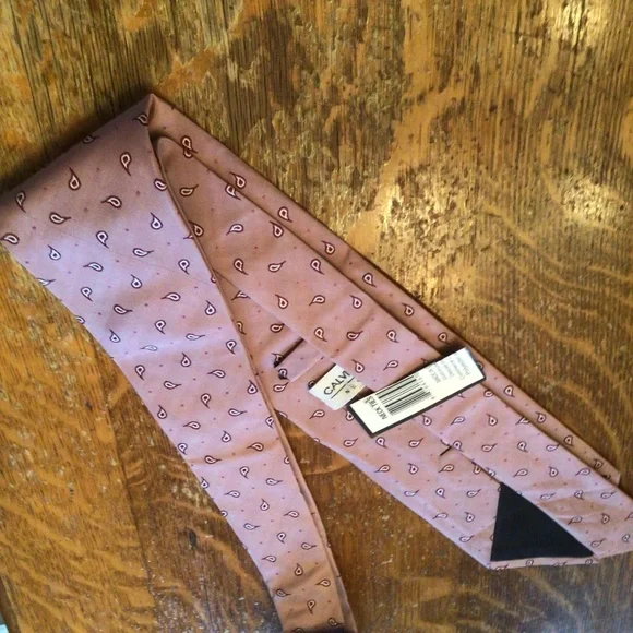 Mens Calvin Klein Pink and Maroon Print Necktie NWT - Picture 2 of 5